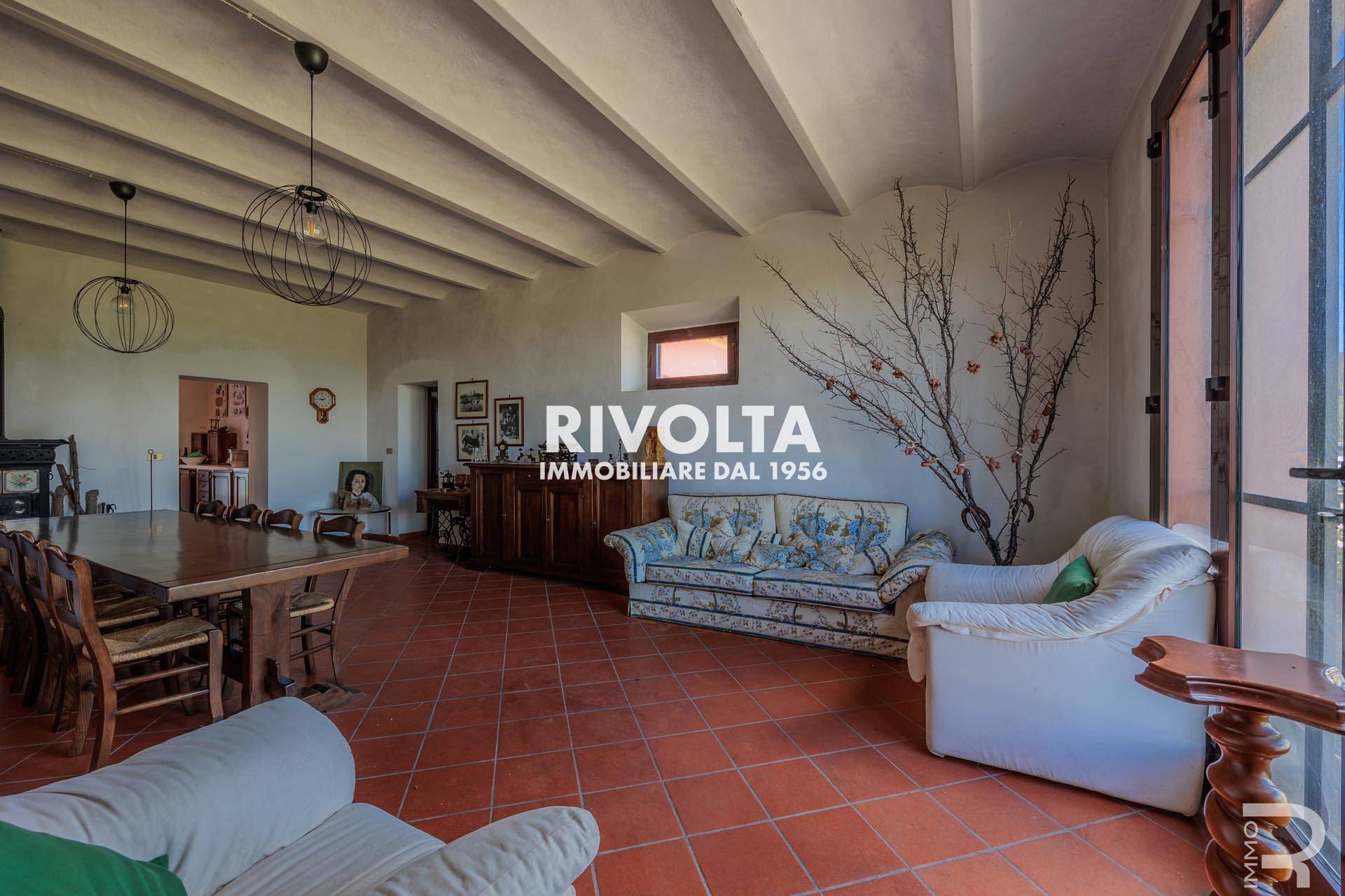 Immagine 7 di Rustico / casale in vendita  in con terreno in maremma a Magliano In Toscana