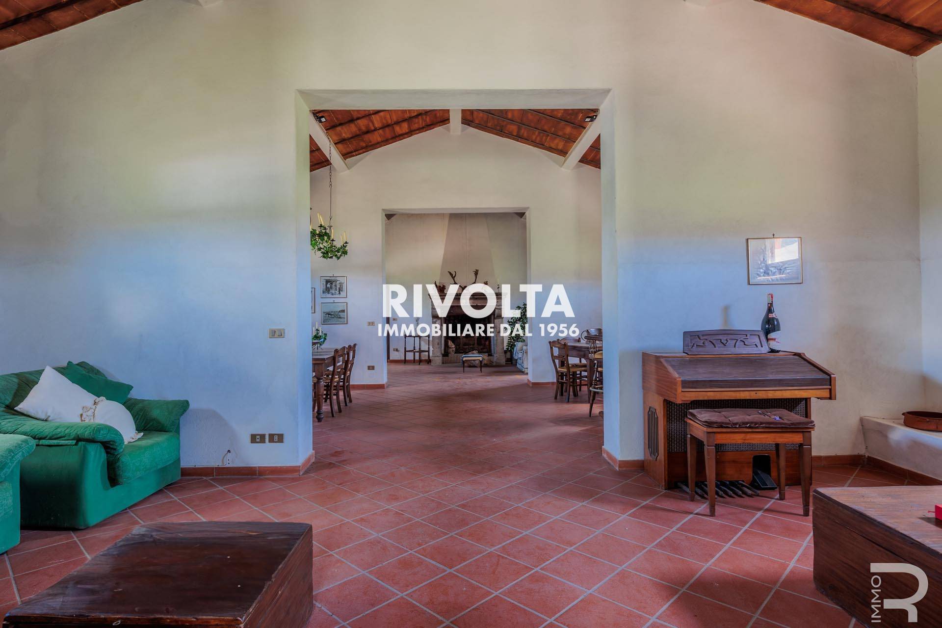 Immagine 13 di Rustico / casale in vendita  in con terreno in maremma a Magliano In Toscana