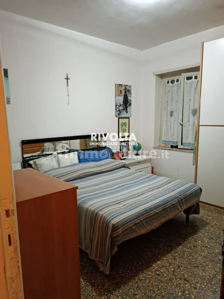 Immagine 9 di Appartamento in vendita  in Via Sant'igino Papa a Roma