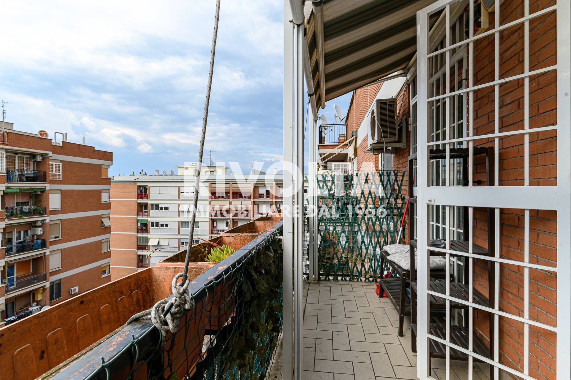 Immagine 8 di Appartamento in vendita  in via Majorana a Roma