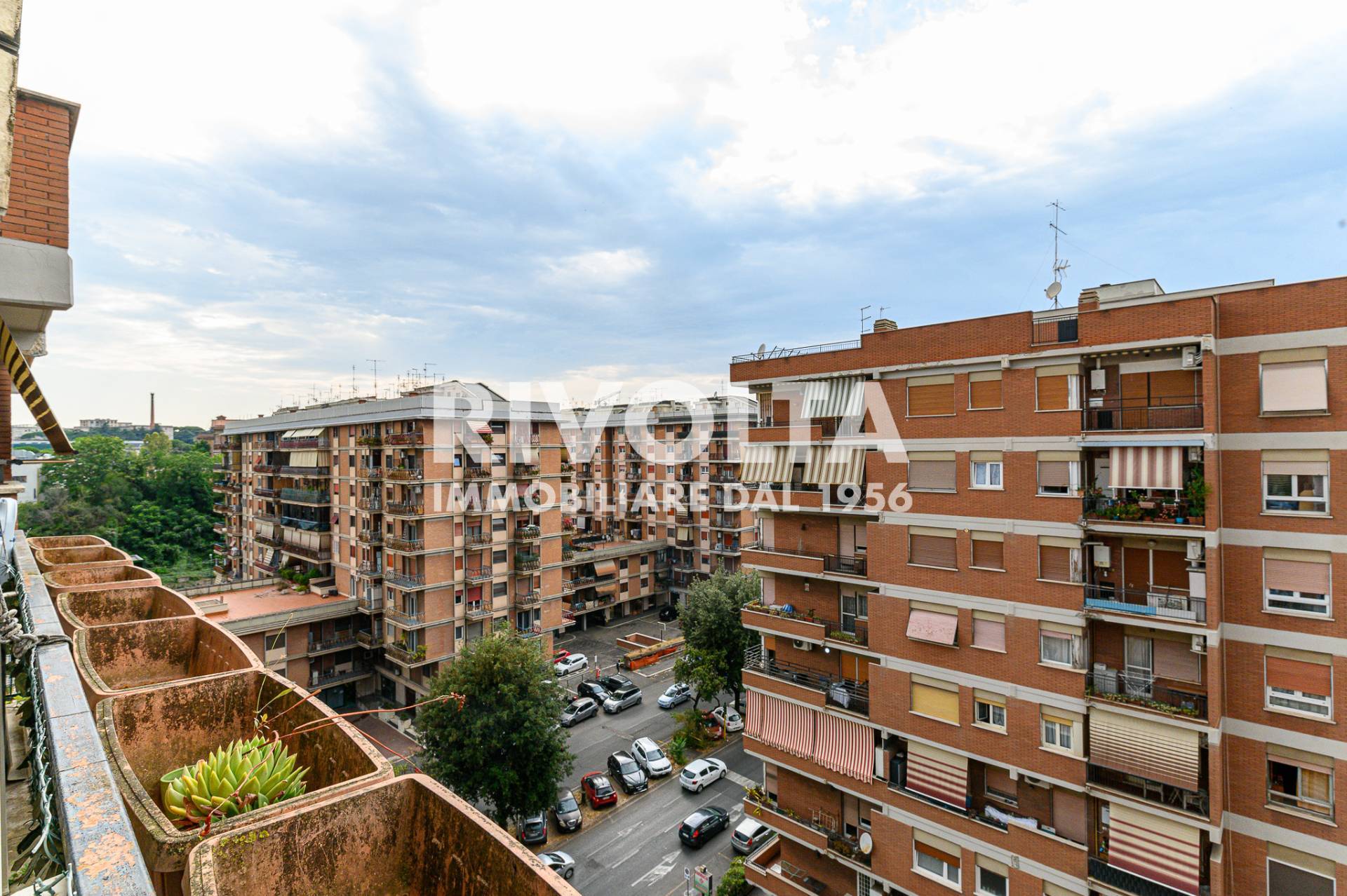 Immagine 10 di Appartamento in vendita  in via Majorana a Roma