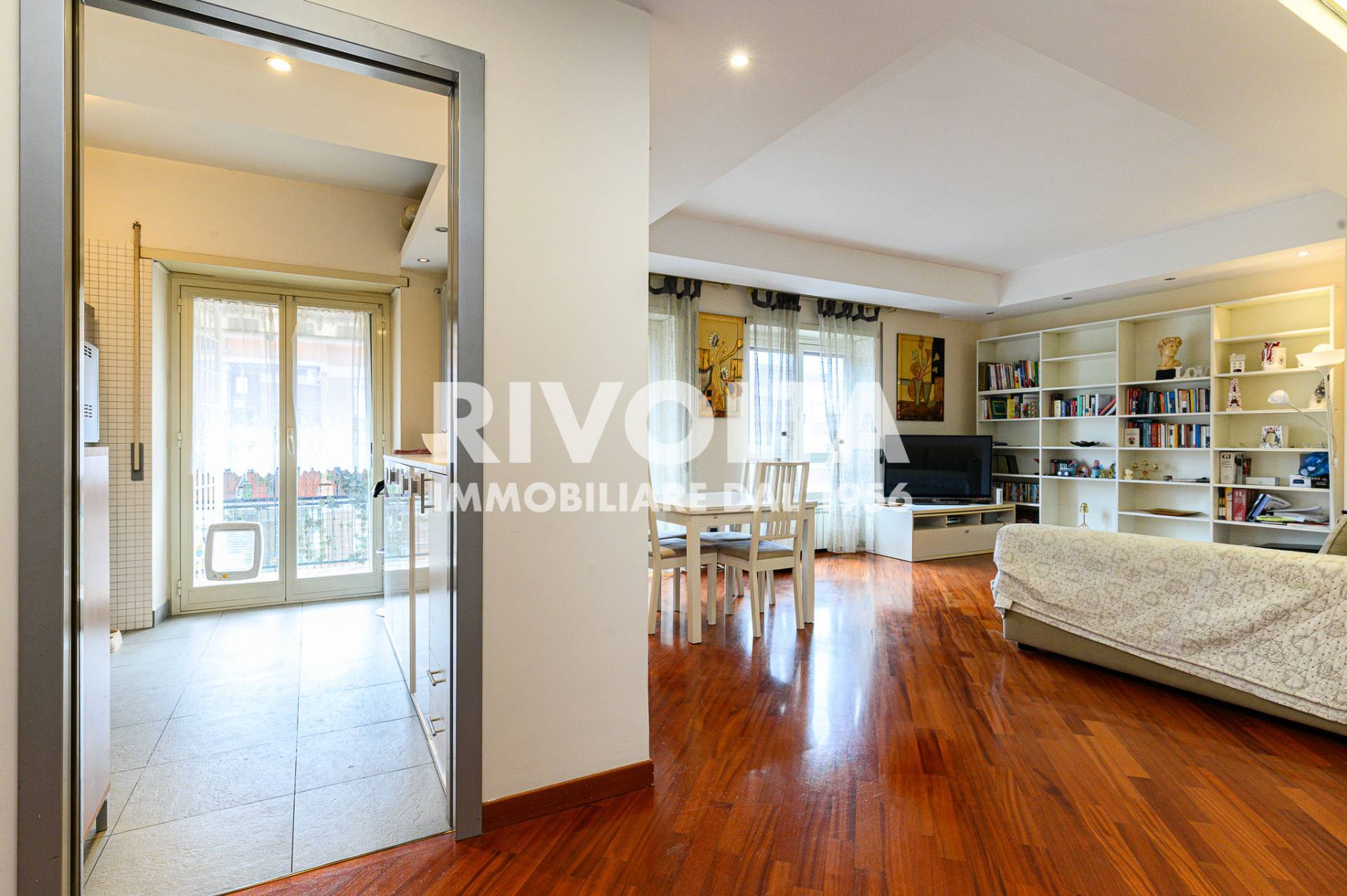 Immagine 15 di Appartamento in vendita  in via Majorana a Roma