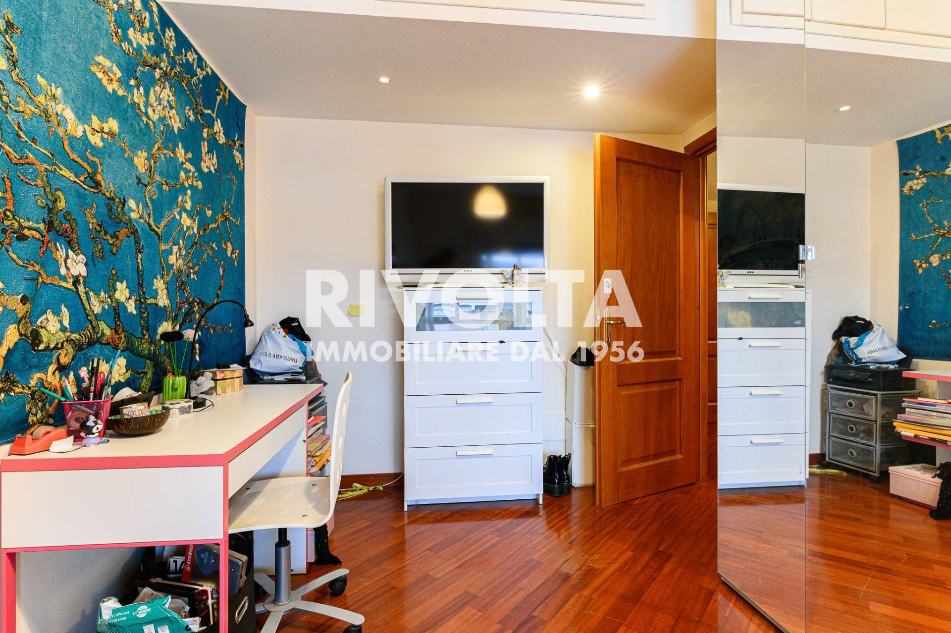 Immagine 32 di Appartamento in vendita  in via Majorana a Roma