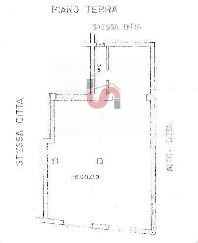 Immagine 16 di Locale commerciale   in Via Ennio Goduti a Benevento