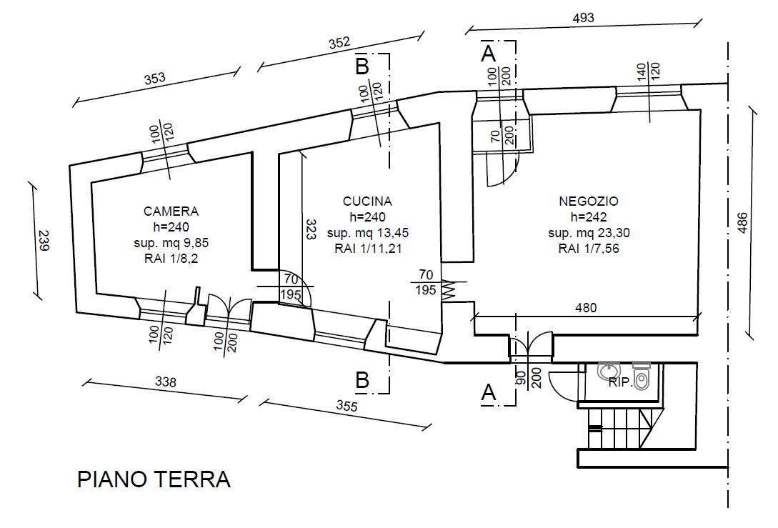Immagine 29 di Palazzo in vendita  in Via Roma 17 a Brebbia