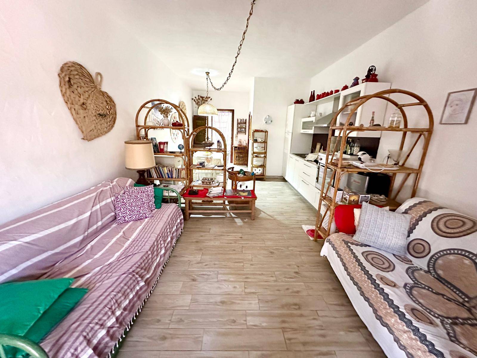 Immagine 4 di Appartamento in vendita  in San Pietro  mare a Valledoria