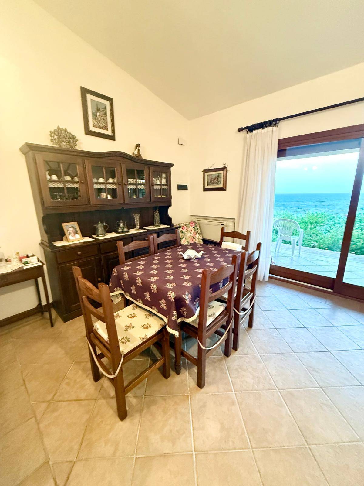 Immagine 11 di Villetta a schiera in vendita  in Località  Costa Paradiso SNC a Trinità D'agultu E Vignola