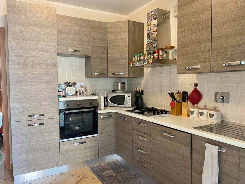 Immagine 5 di Appartamento in vendita  in Via Nino Costa a Airasca