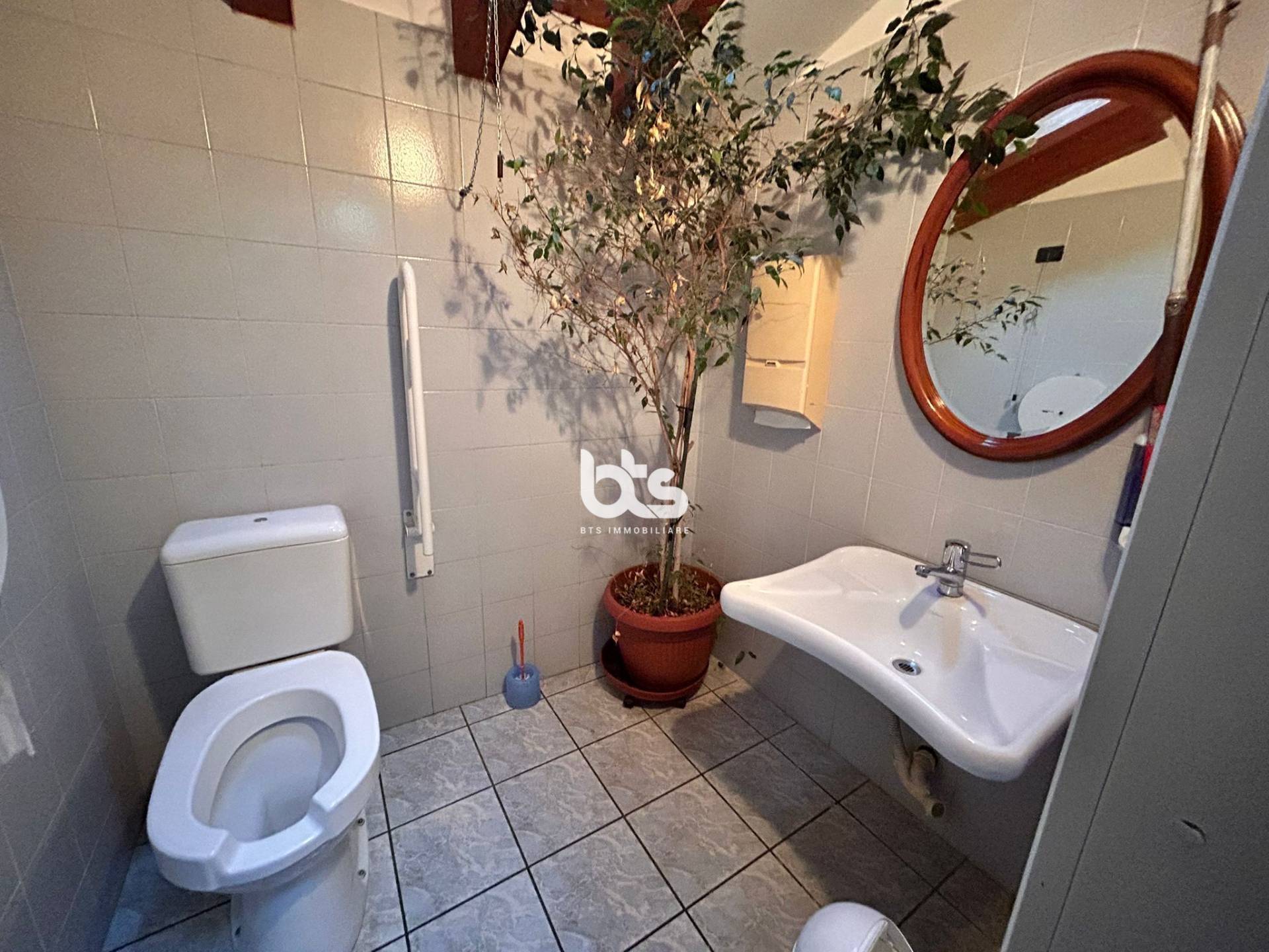 Immagine 21 di Attività commerciale in vendita  in via vittorio emanuele 43 a Flero