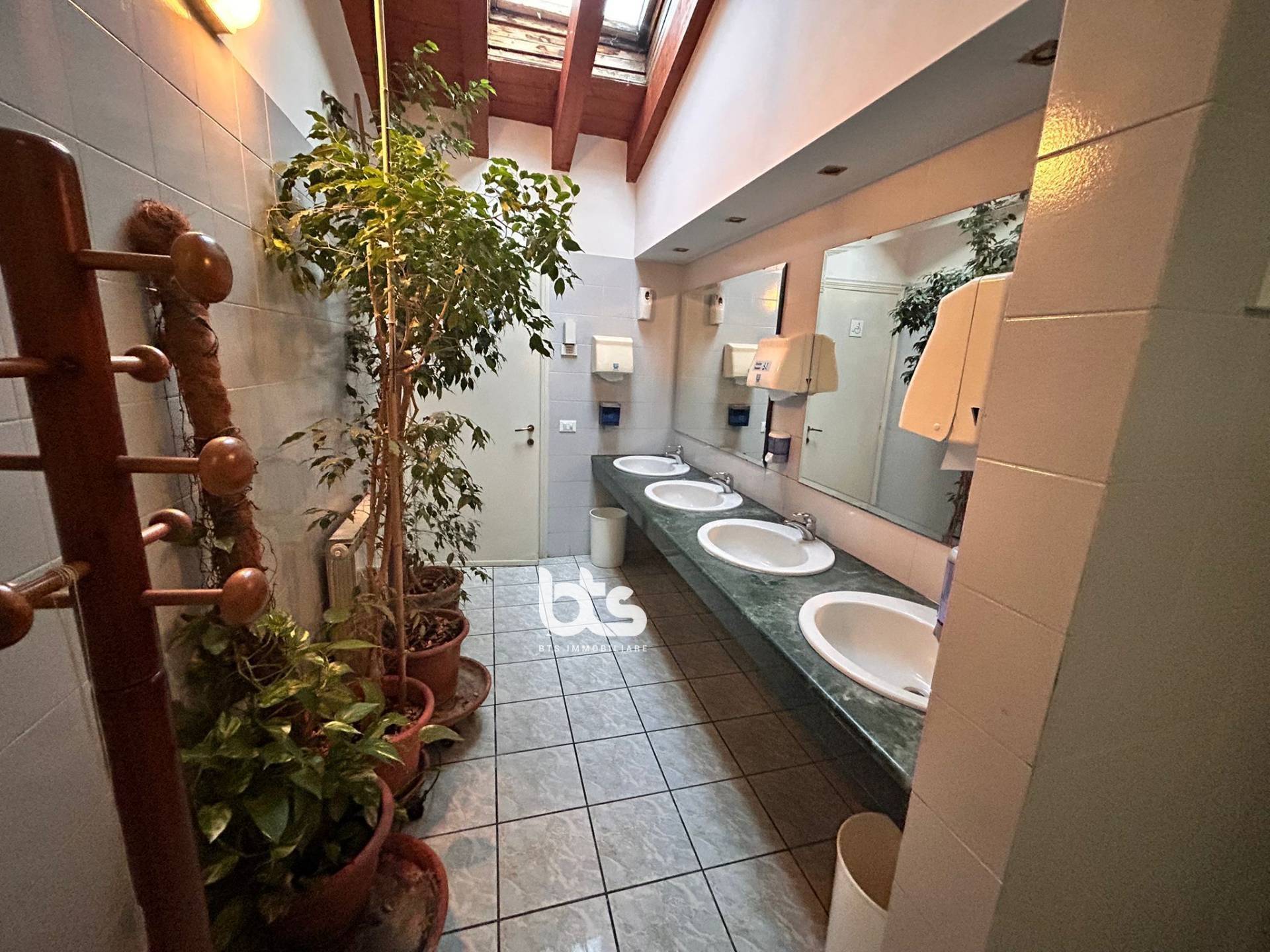 Immagine 20 di Attività commerciale in vendita  in via vittorio emanuele 43 a Flero