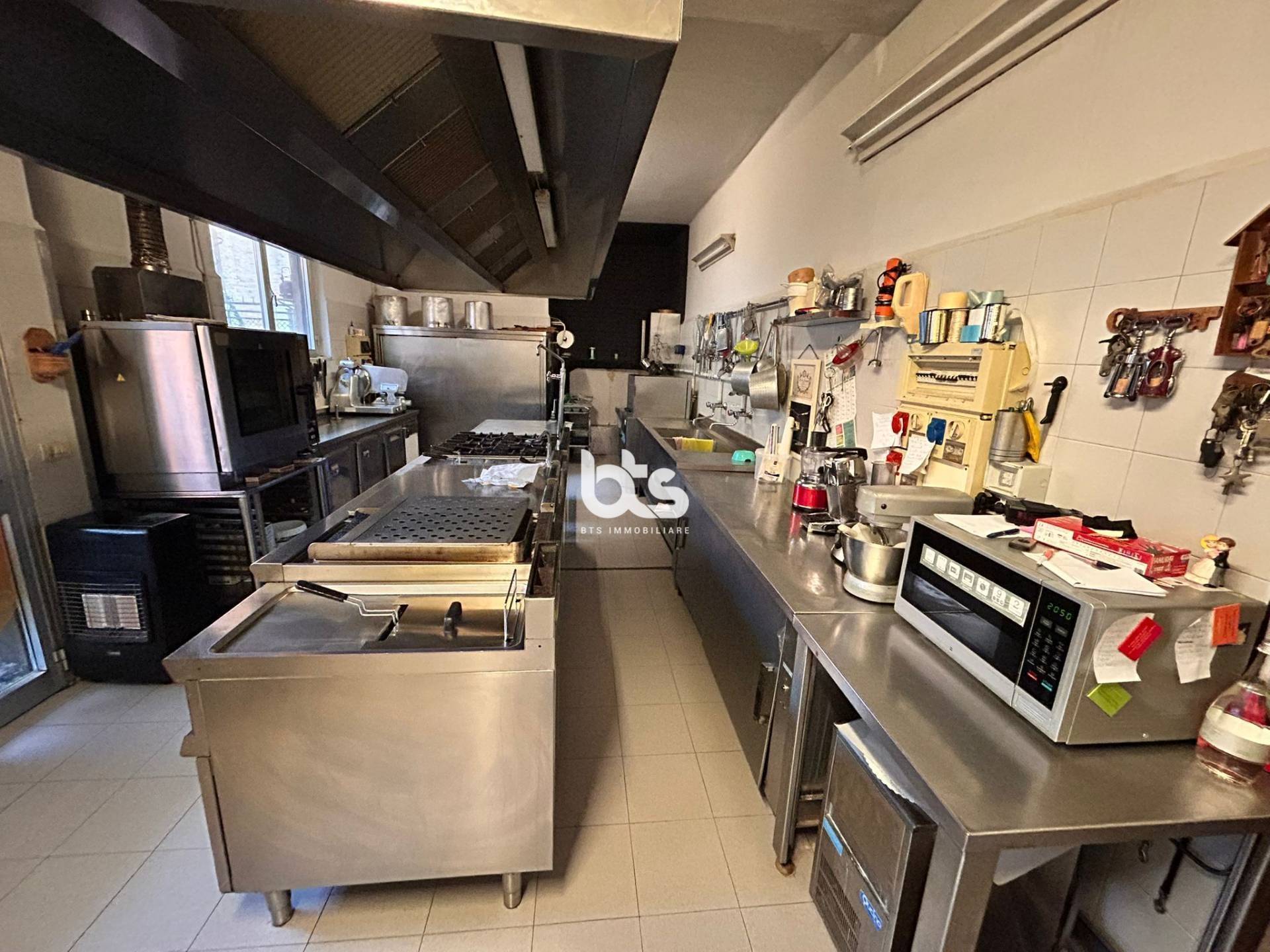 Immagine 12 di Attività commerciale in vendita  in via vittorio emanuele 43 a Flero