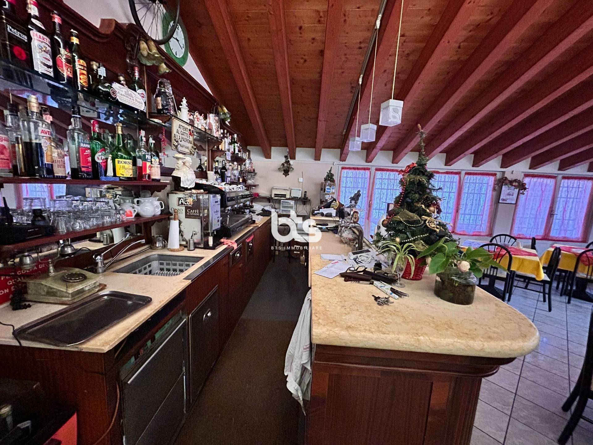 Immagine 17 di Attività commerciale in vendita  in via vittorio emanuele 43 a Flero