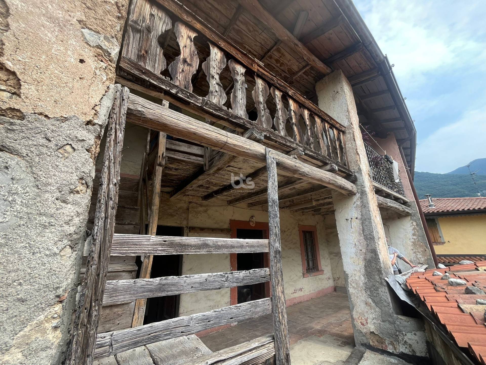 Immagine 19 di Rustico / casale in vendita  in via santa maria 1 a Adrara San Martino