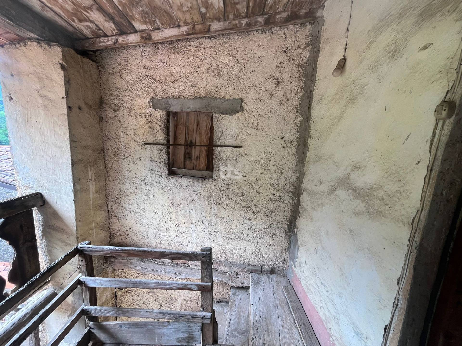 Immagine 26 di Rustico / casale in vendita  in via santa maria 1 a Adrara San Martino