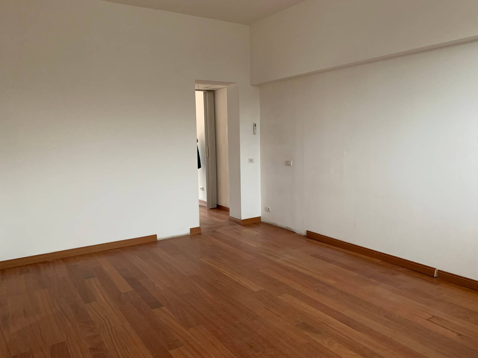 Immagine 4 di Attività commerciale in affitto  in via della madonnina a Capannori