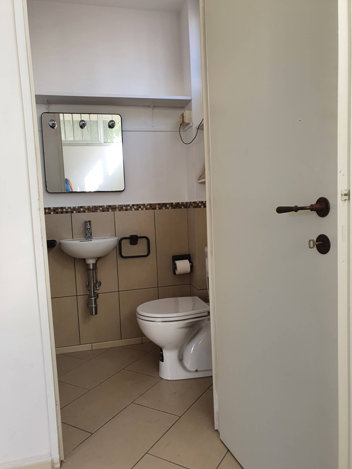 Immagine 7 di Ufficio in affitto  in Via delle Tagliate di San Marco a Lucca