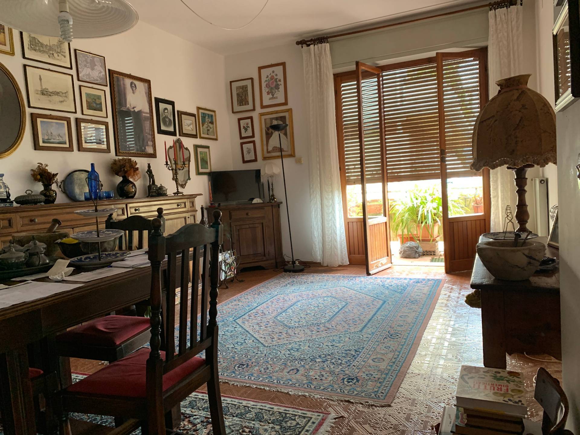 Immagine 2 di Appartamento in affitto  in Via Firenze a Massa