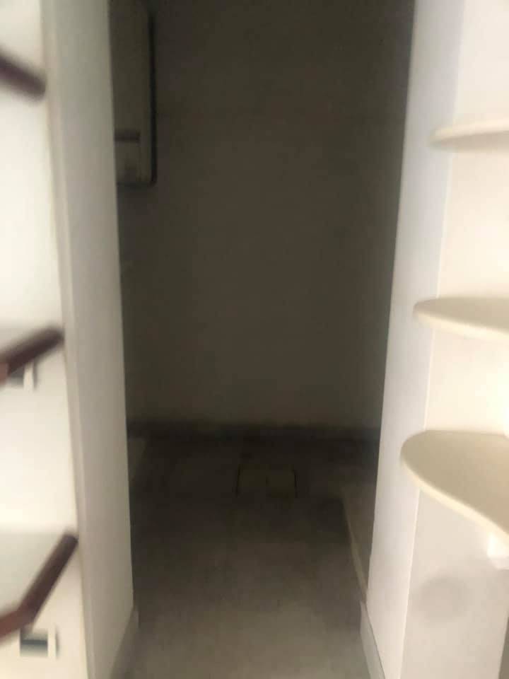 Immagine 12 di Attività commerciale in vendita  in Via Pietro Maroncelli a Viareggio