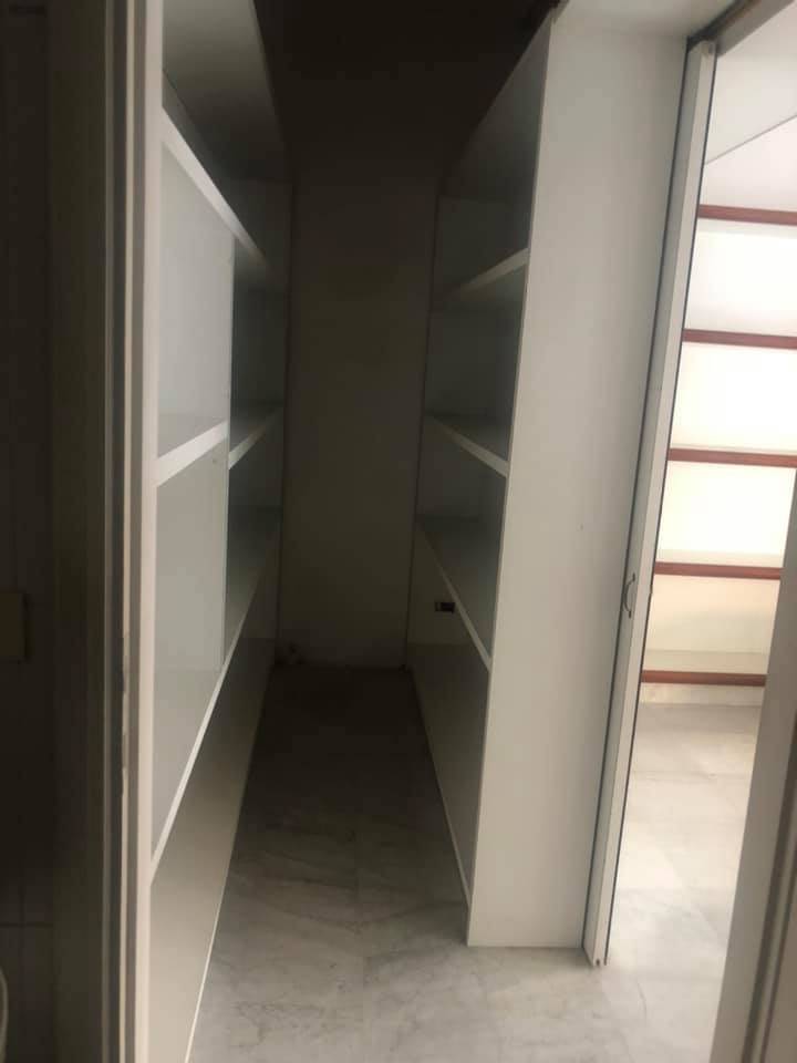 Immagine 13 di Attività commerciale in vendita  in Via Pietro Maroncelli a Viareggio