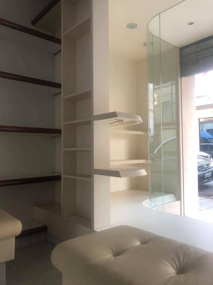 Immagine 8 di Attività commerciale in vendita  in Via Pietro Maroncelli a Viareggio