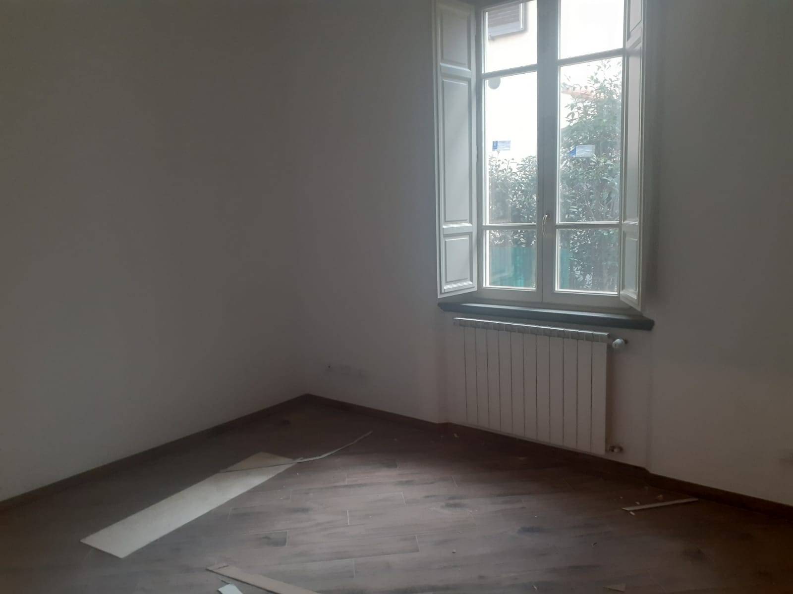 Immagine 13 di Casa indipendente in affitto  in via di Vittorio a Altopascio