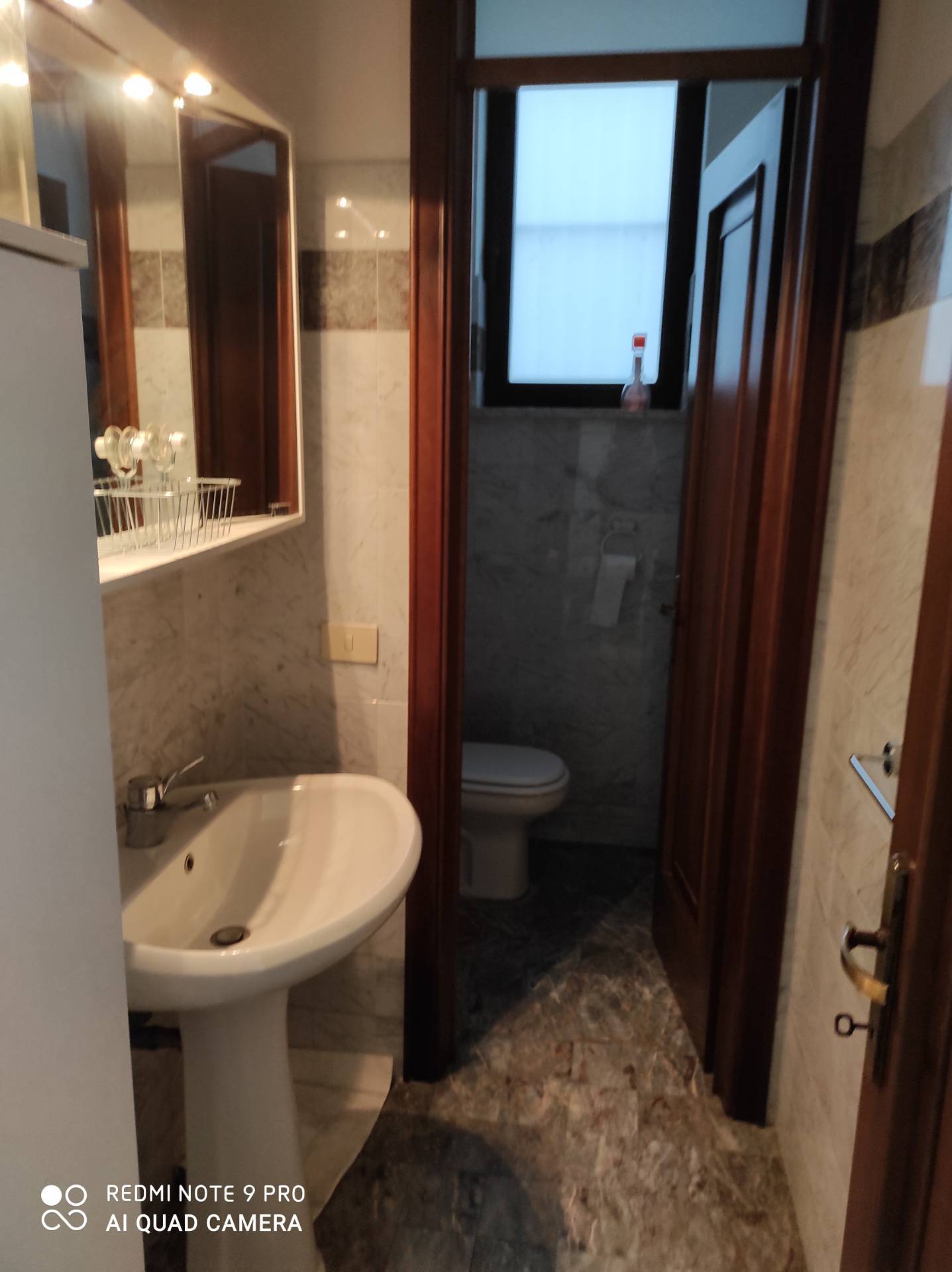 Immagine 12 di Ufficio in affitto  in Via Pisana a Lucca