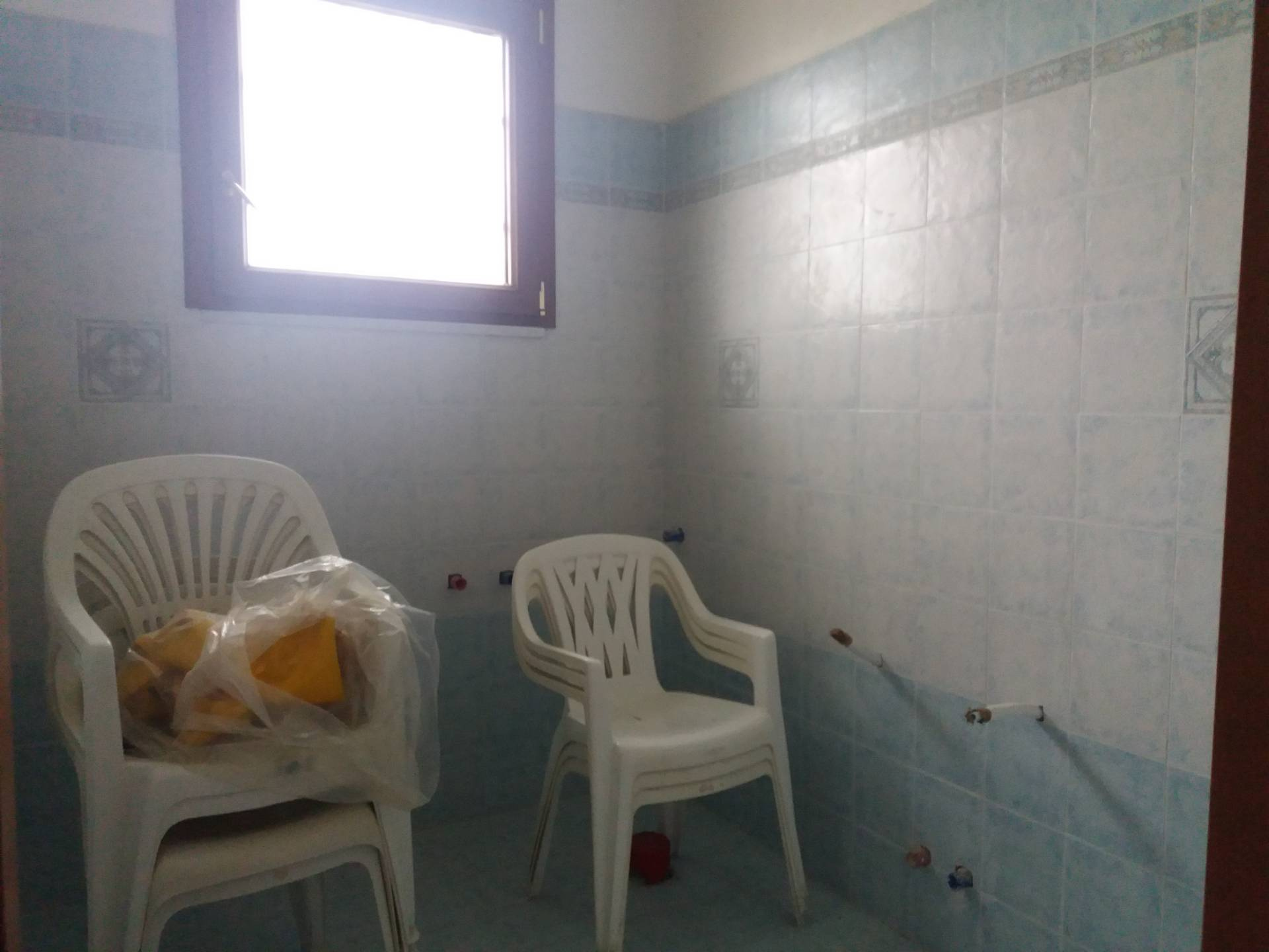 Immagine 4 di Attività commerciale in vendita  in via carlo marx - a San Giuliano Terme