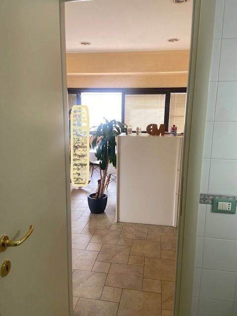 Immagine 3 di Ufficio in affitto  in Via Fabio Filzi 25 a Livorno