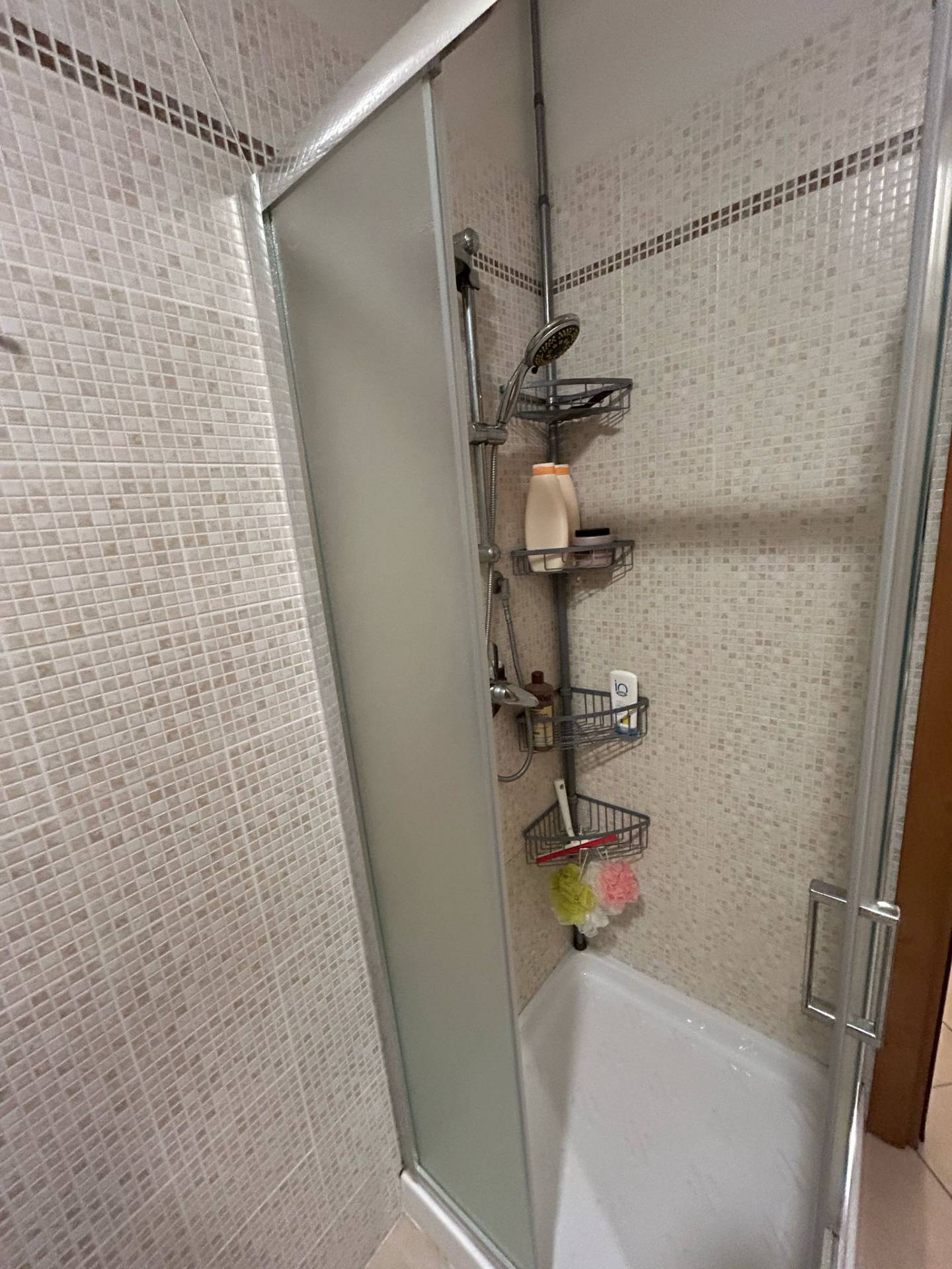 Immagine 9 di Appartamento in vendita  in viale del tirreno 100 a Pisa