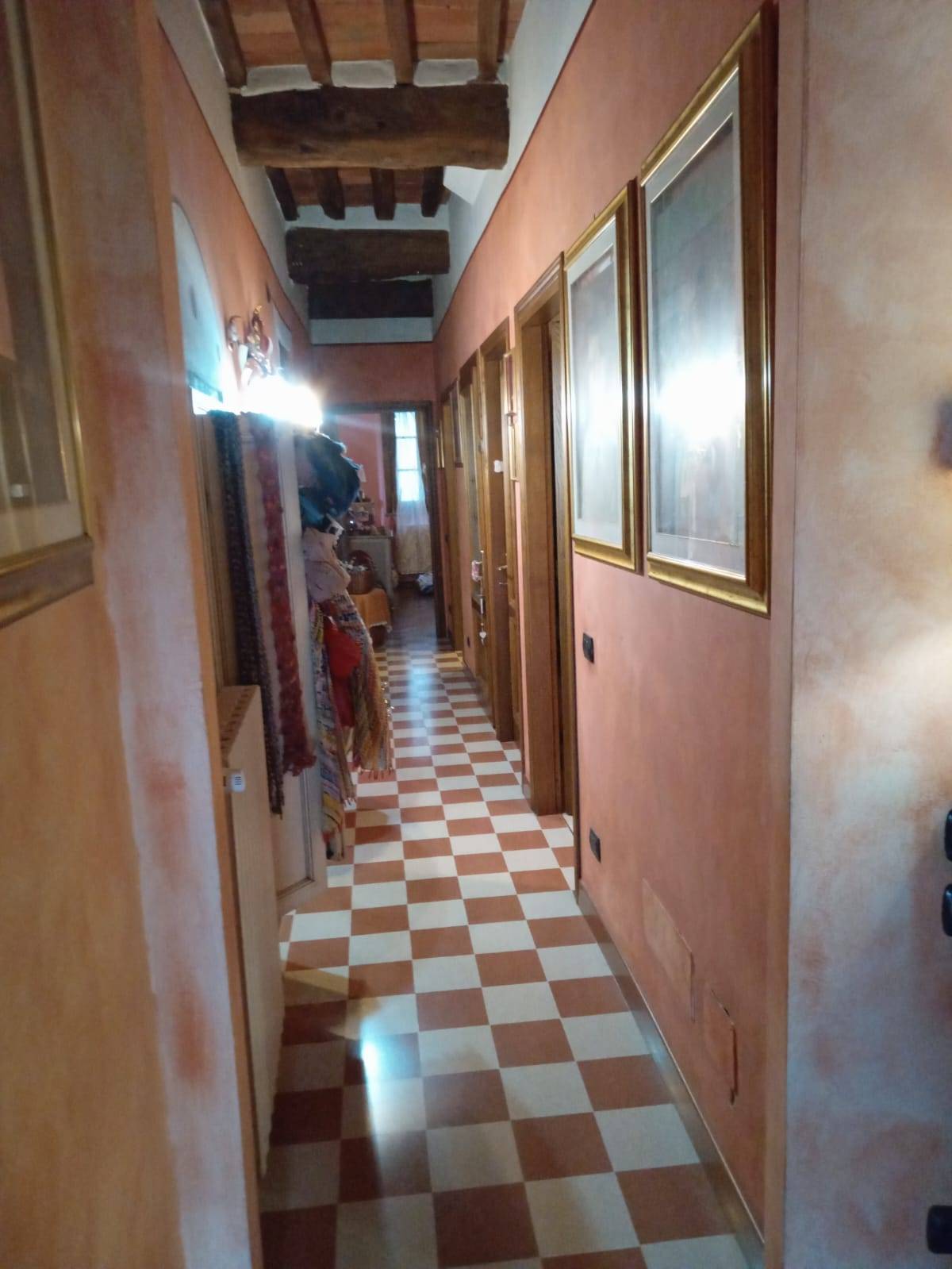 Immagine 9 di Appartamento in vendita  in villa basilica 12 a Villa Basilica