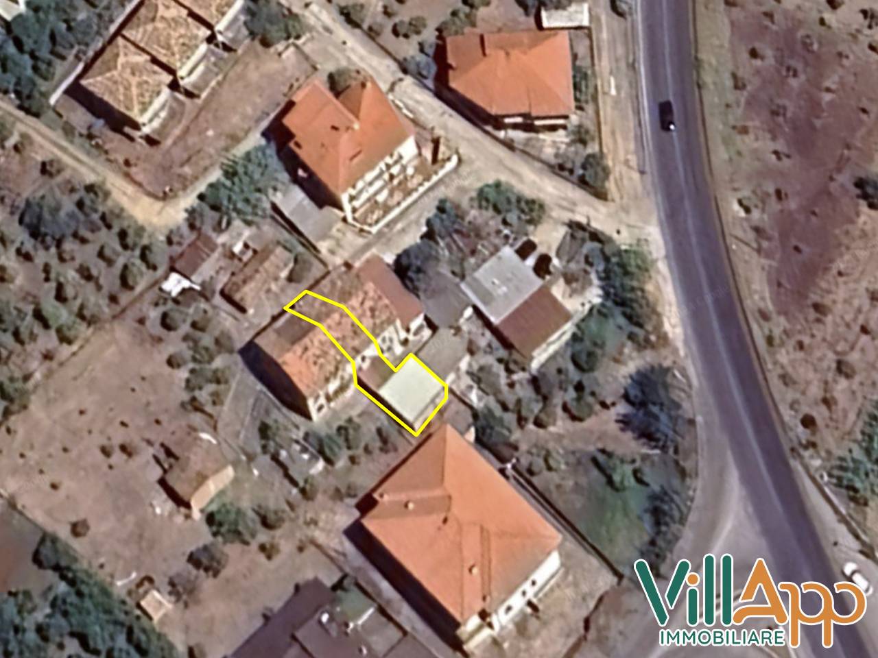 Immagine 31 di Appartamento in vendita  in Via Barilone 3 a Fondi