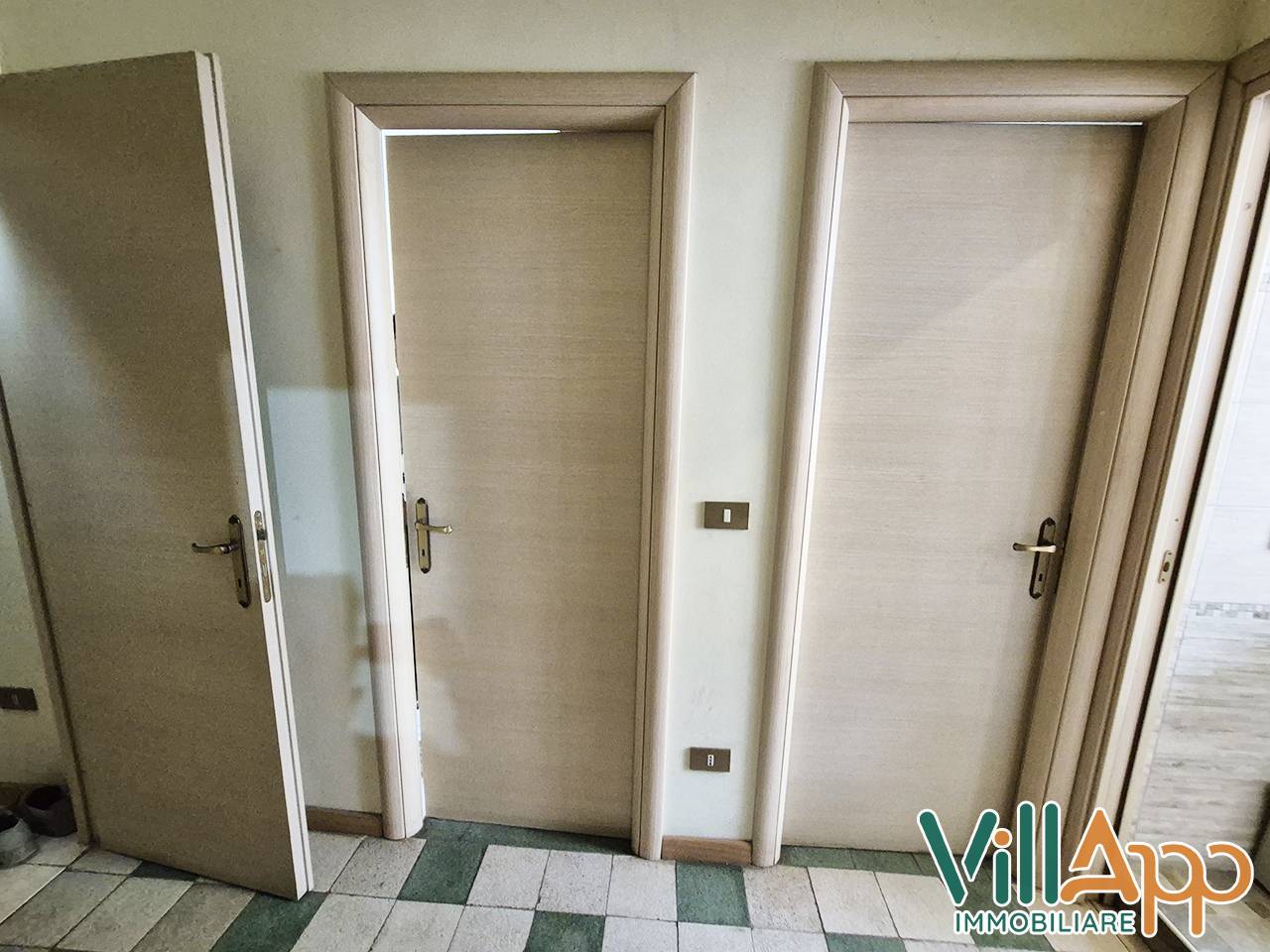 Immagine 10 di Appartamento in vendita  in Via degli Ausoni 15 a Fondi