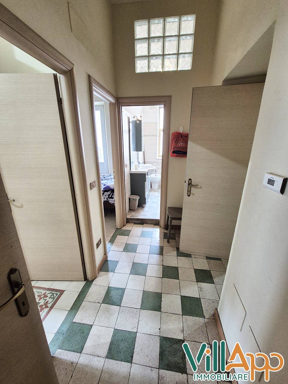 Immagine 11 di Appartamento in vendita  in Via degli Ausoni 15 a Fondi