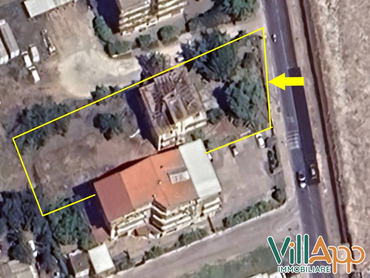 Immagine 14 di Terreno residenziale in vendita  in Via Stazione 242 a Fondi