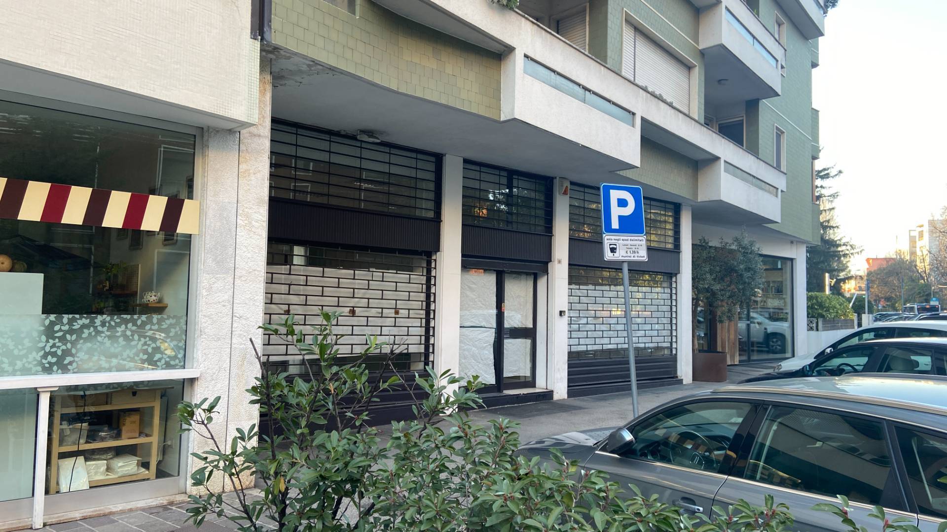 Immagine 3 di Locale commerciale in affitto  in Via Damiani 11 a Pordenone