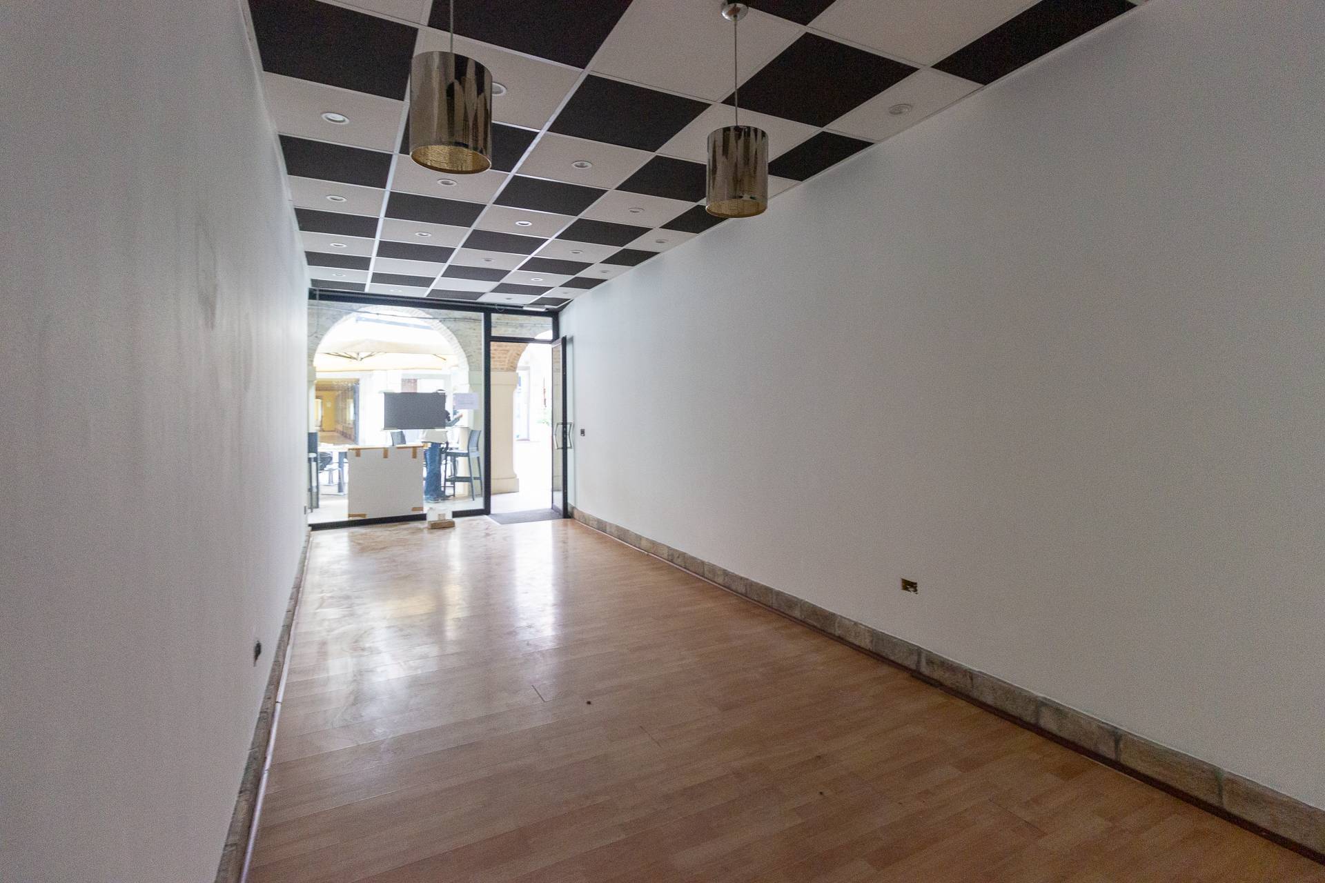 Immagine 3 di Locale commerciale in affitto  in Corso Vittorio Emanuele 37 a Pordenone