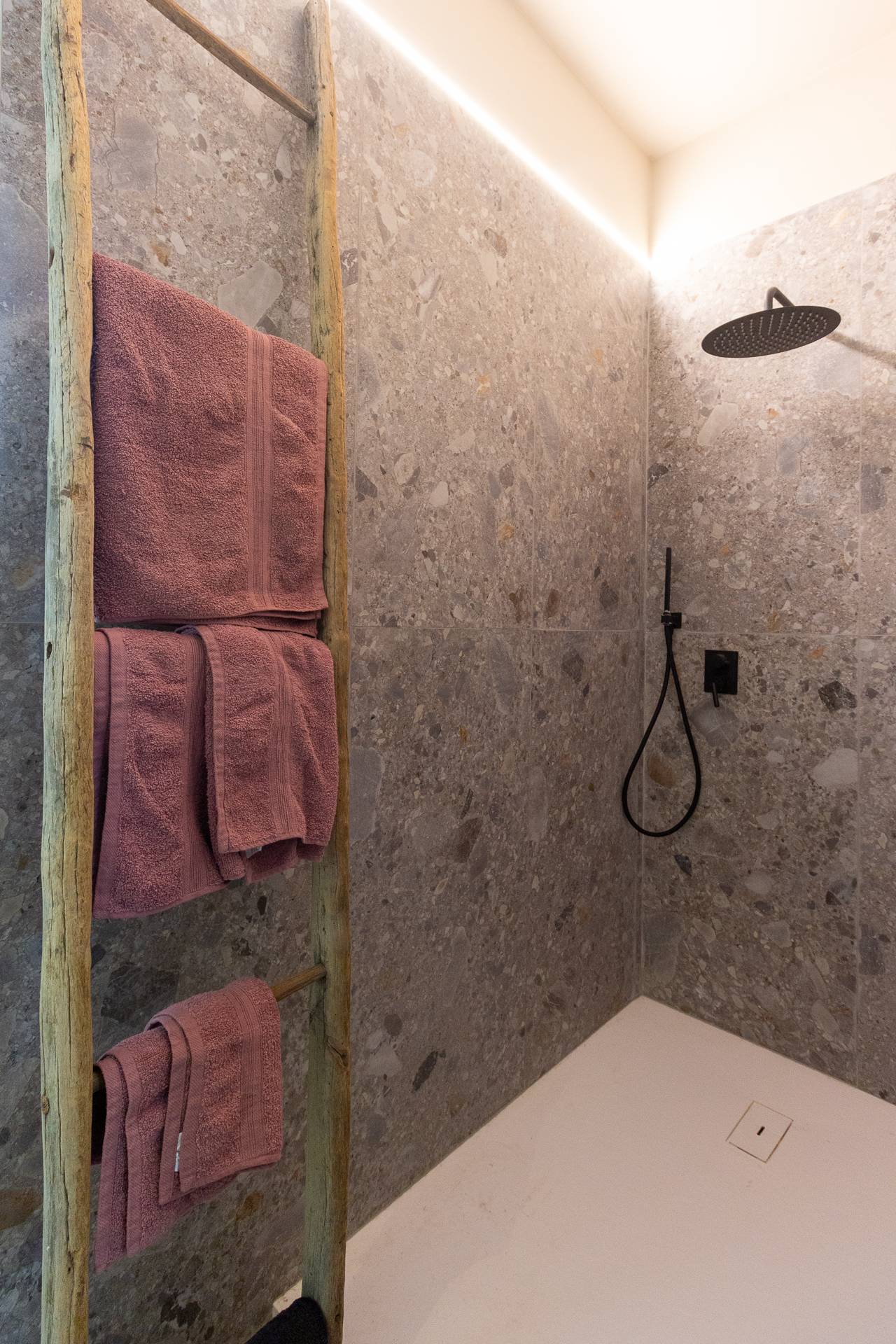 Immagine 25 di Appartamento in vendita  in Viale Guglielmo MarconiI 4 a Pordenone