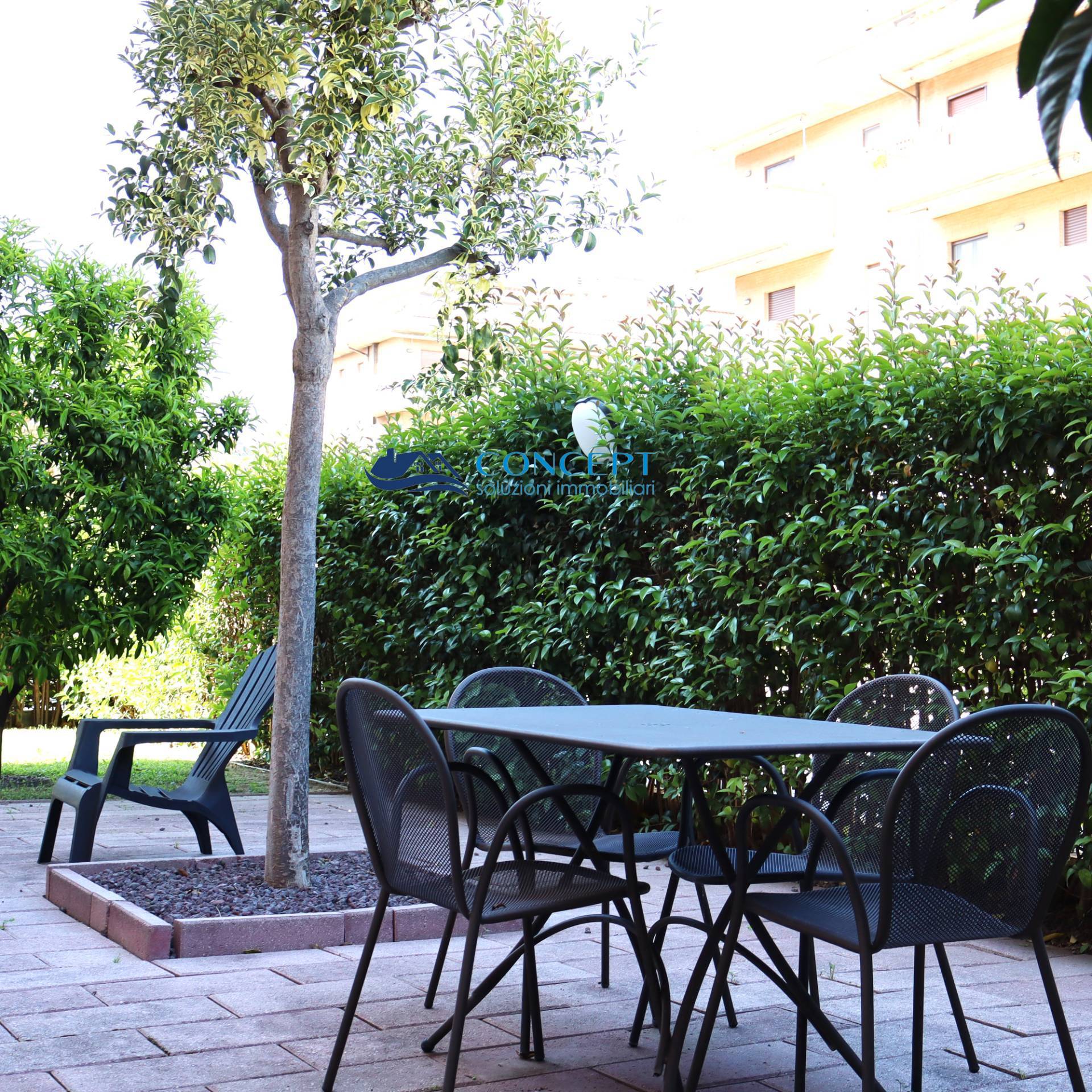 Immagine 22 di Villetta a schiera in vendita  in via Liri snc a San Benedetto Del Tronto