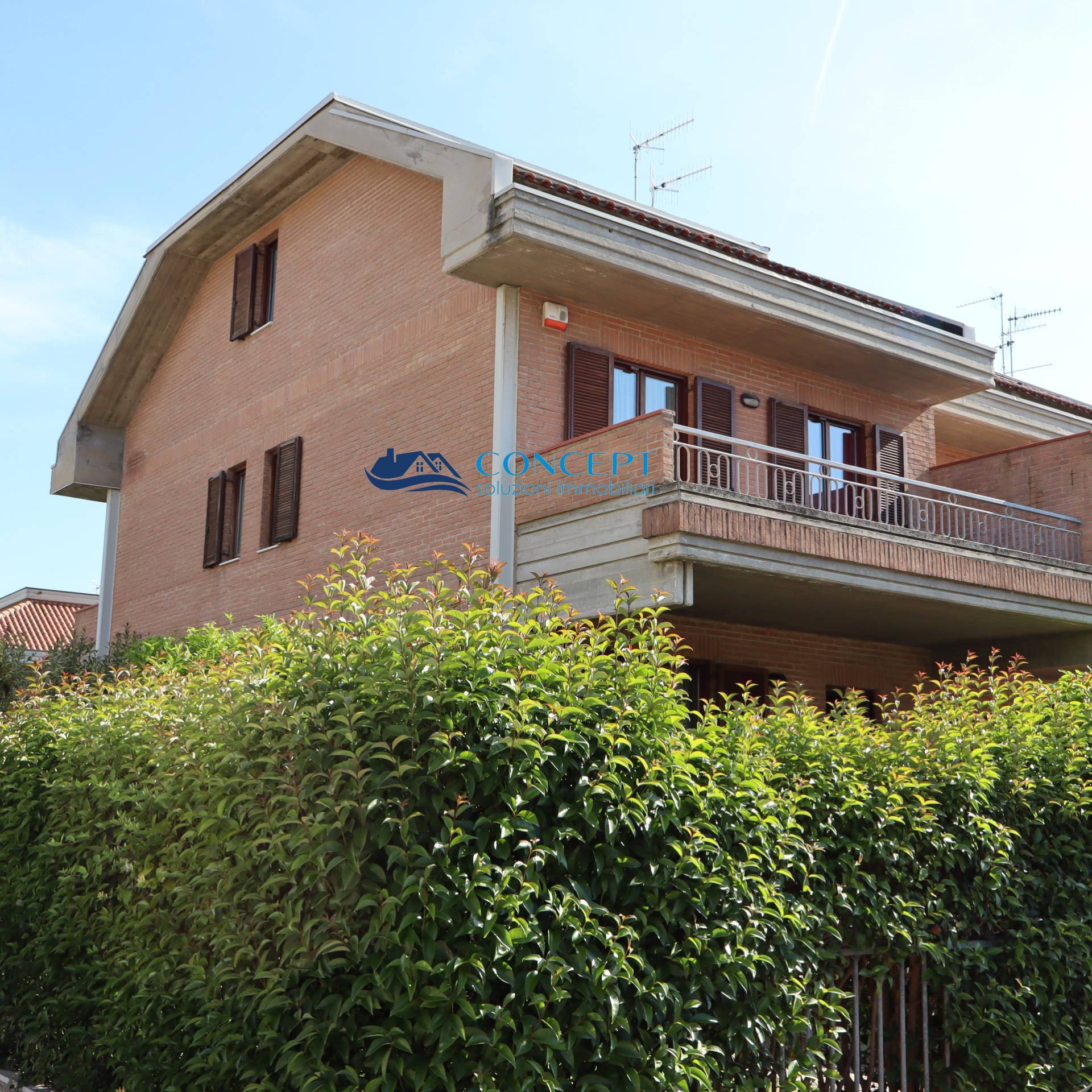 Immagine 4 di Villetta a schiera in vendita  in via Liri snc a San Benedetto Del Tronto