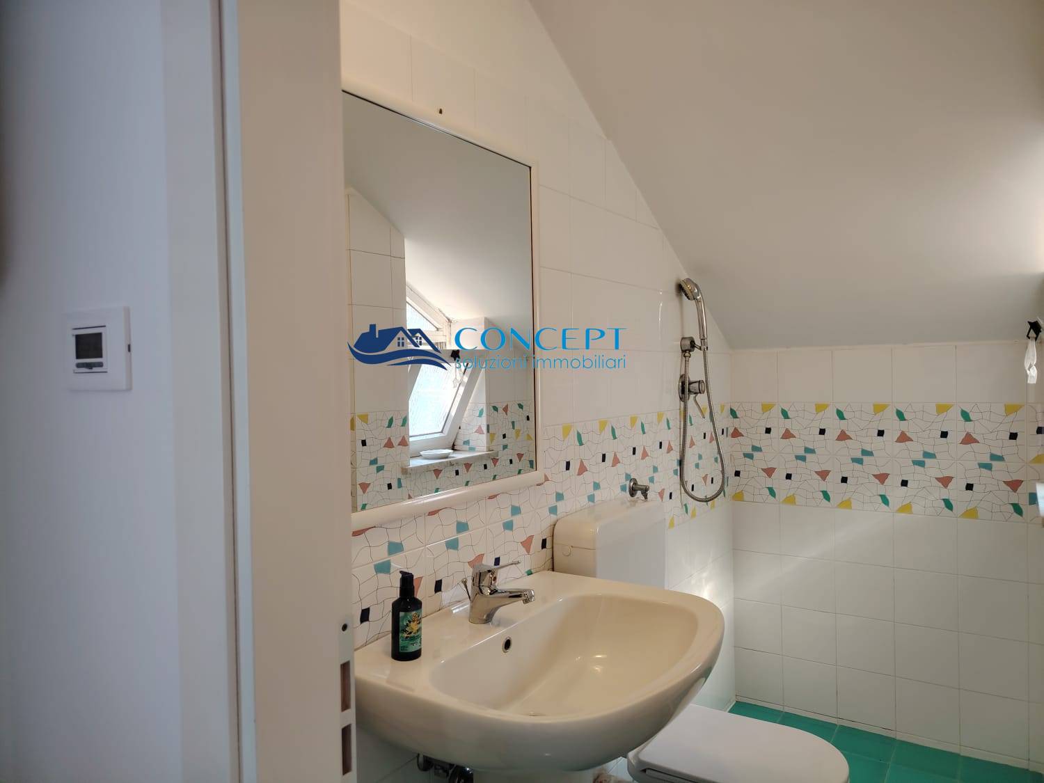 Immagine 36 di Villetta a schiera in vendita  in via Liri snc a San Benedetto Del Tronto