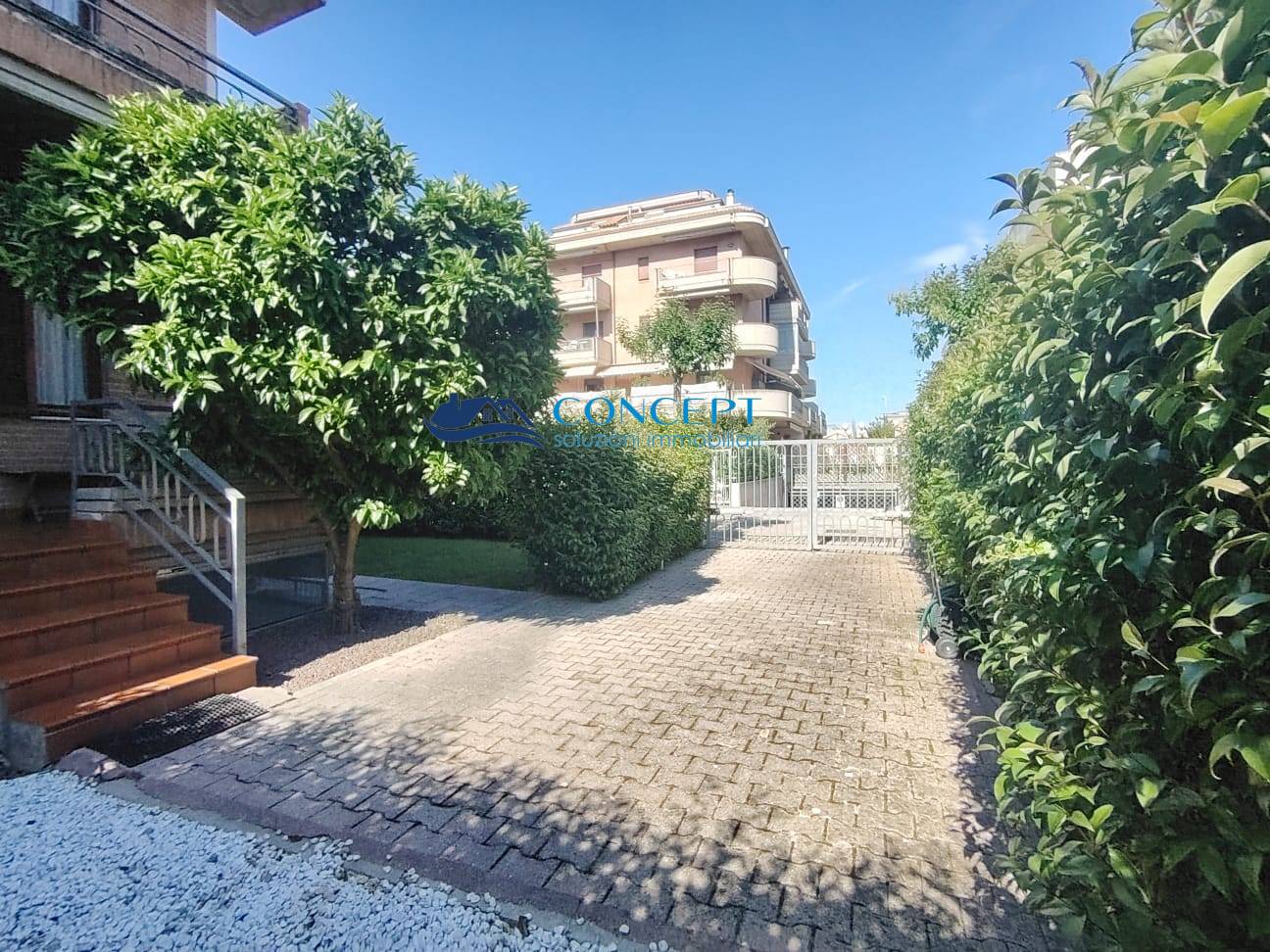 Immagine 35 di Villetta a schiera in vendita  in via Liri snc a San Benedetto Del Tronto