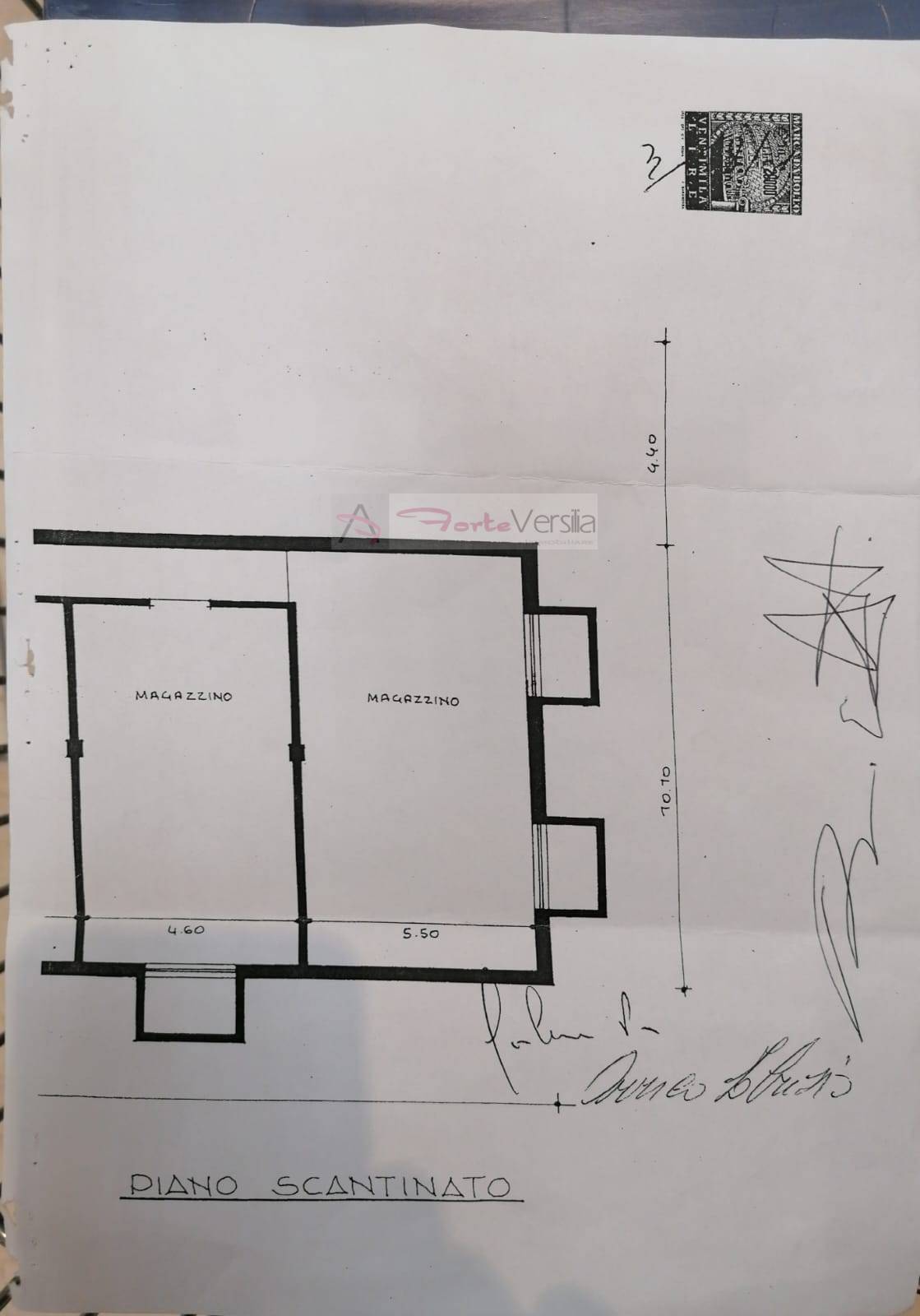 Immagine 17 di Attività commerciale in vendita  a Forte Dei Marmi