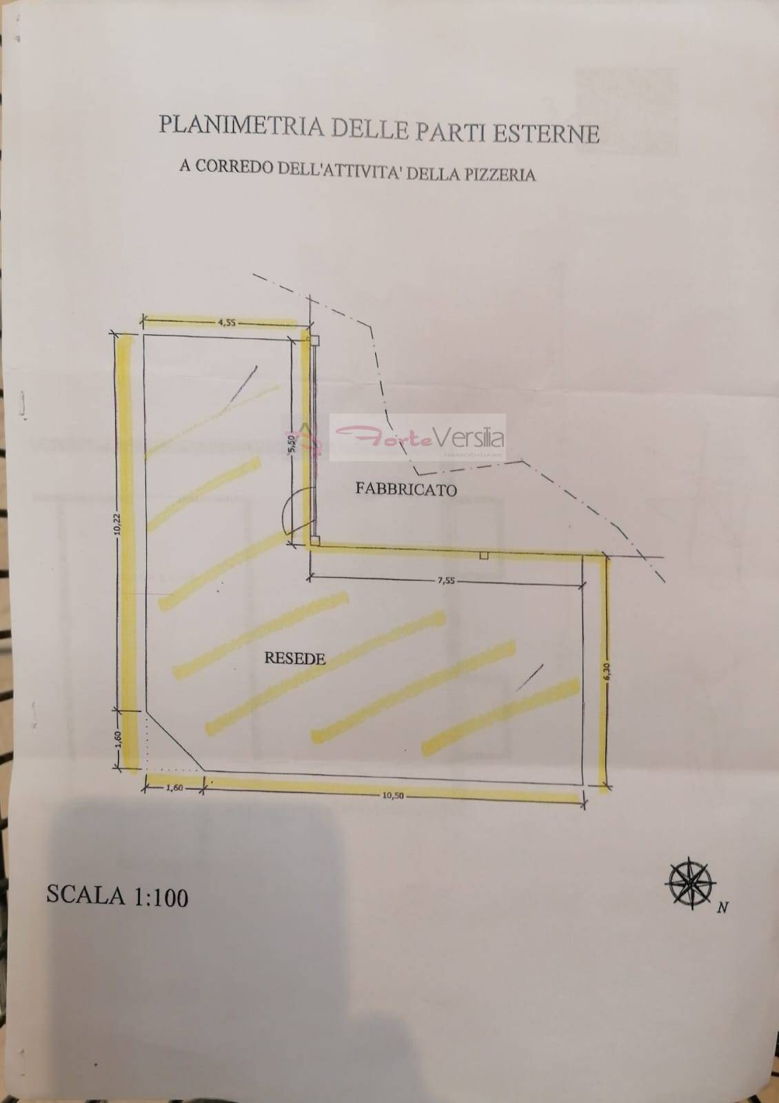 Immagine 18 di Attività commerciale in vendita  a Forte Dei Marmi