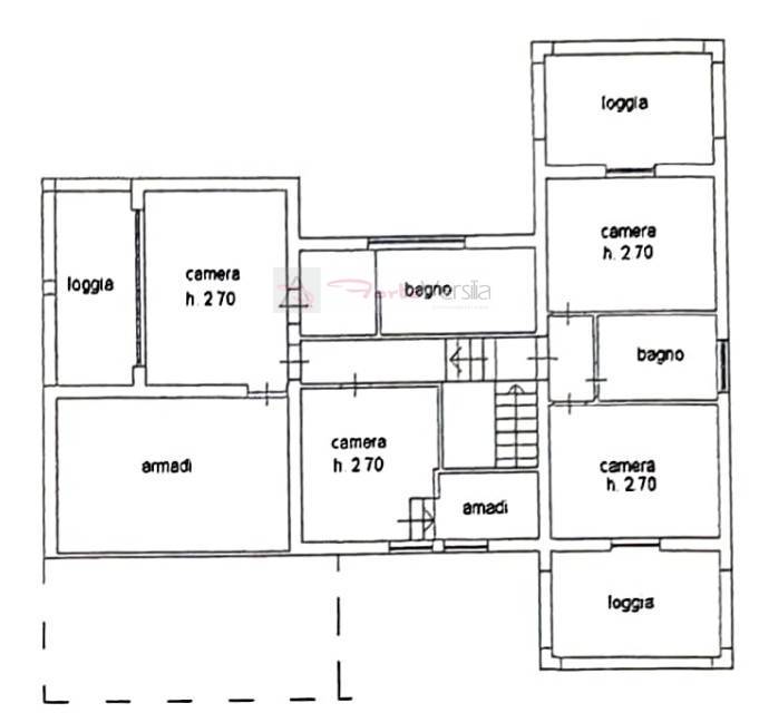 Immagine 45 di Villa in vendita  a Montignoso