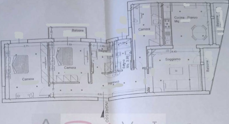 Immagine 24 di Appartamento in vendita  a Pietrasanta