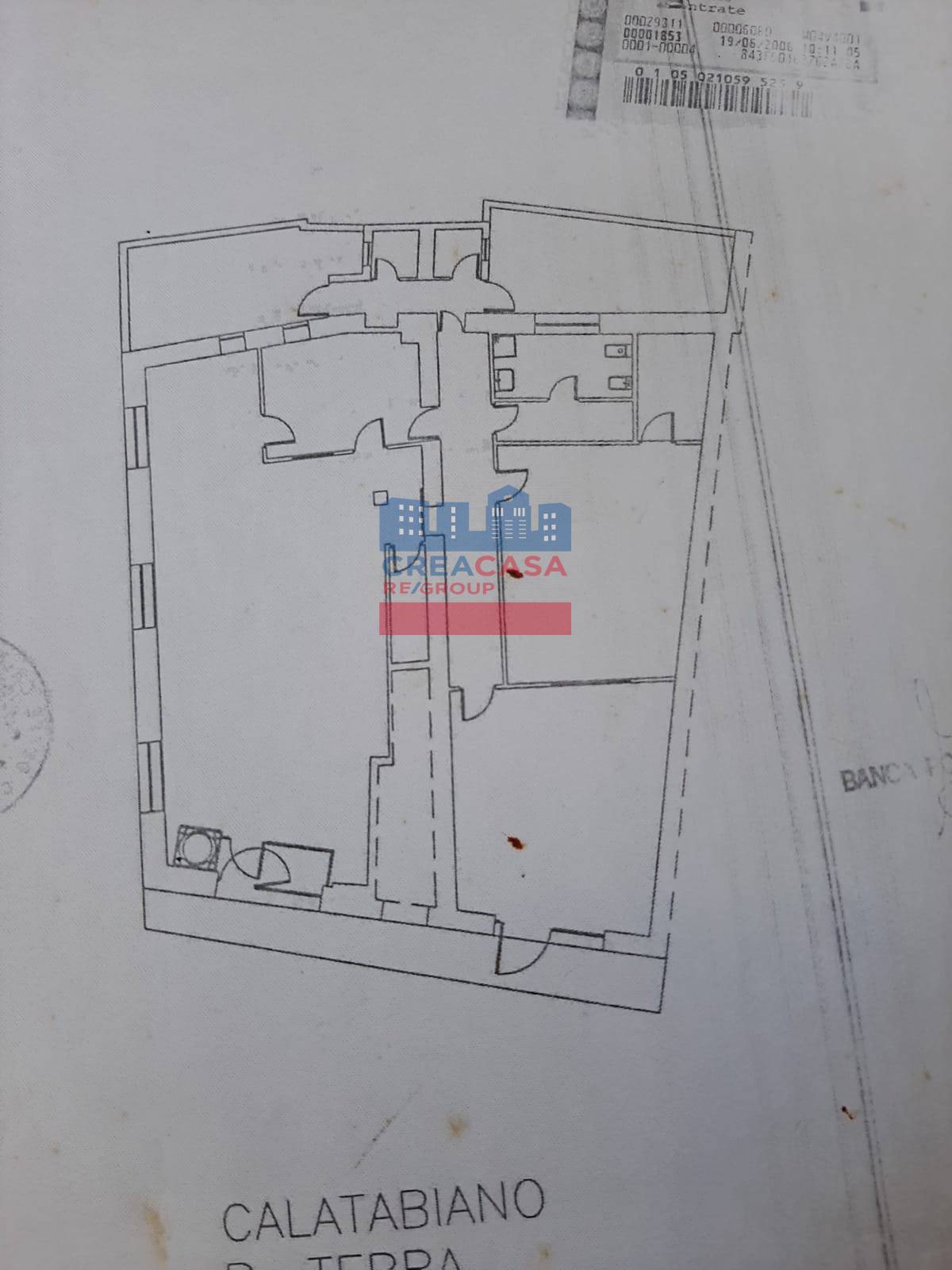 Immagine 20 di Locale commerciale in vendita  in via Garibaldi a Calatabiano