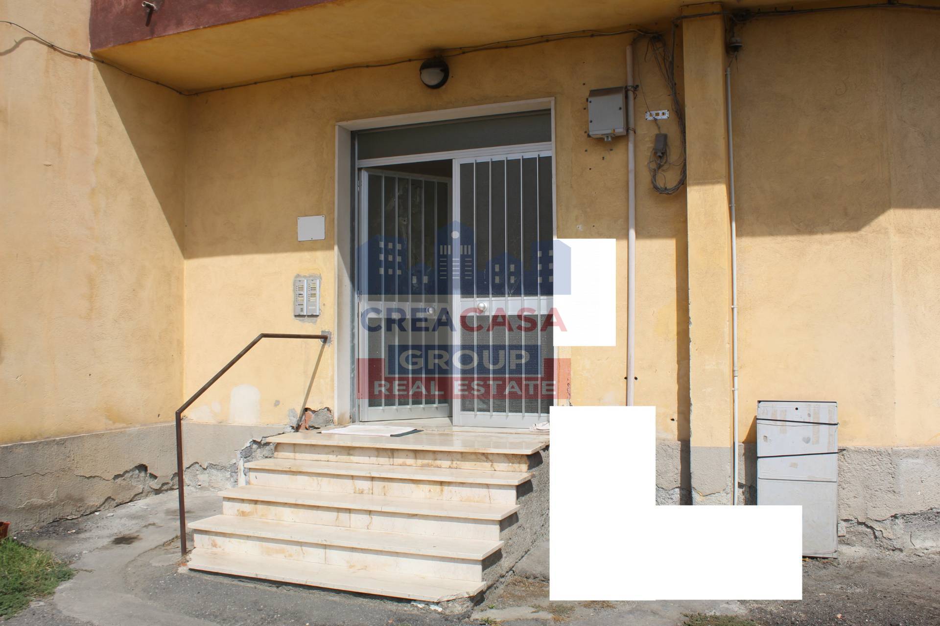 Immagine 4 di Appartamento in vendita  in Contrada Farsa a Giardini-Naxos