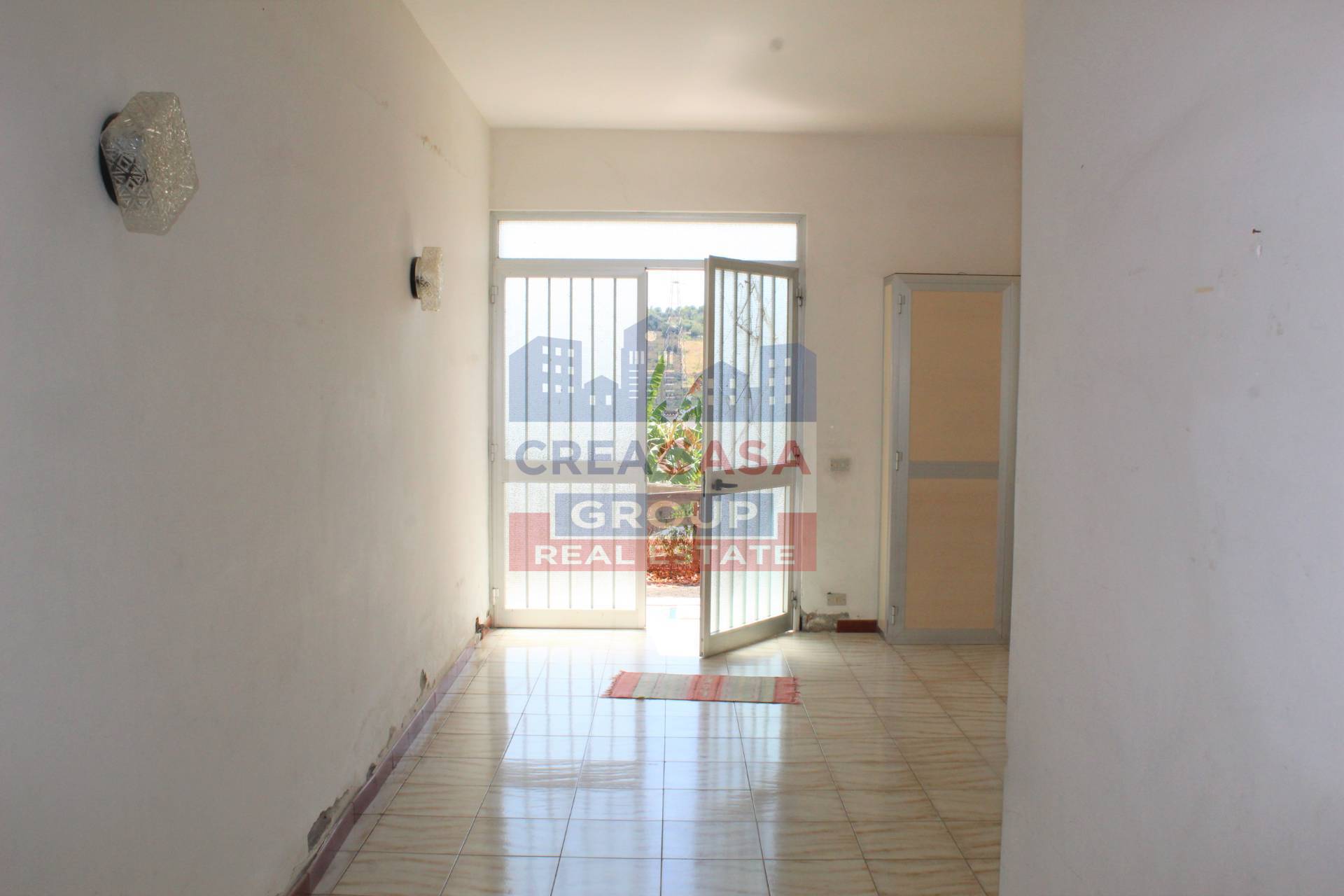 Immagine 6 di Appartamento in vendita  in Contrada Farsa a Giardini-Naxos