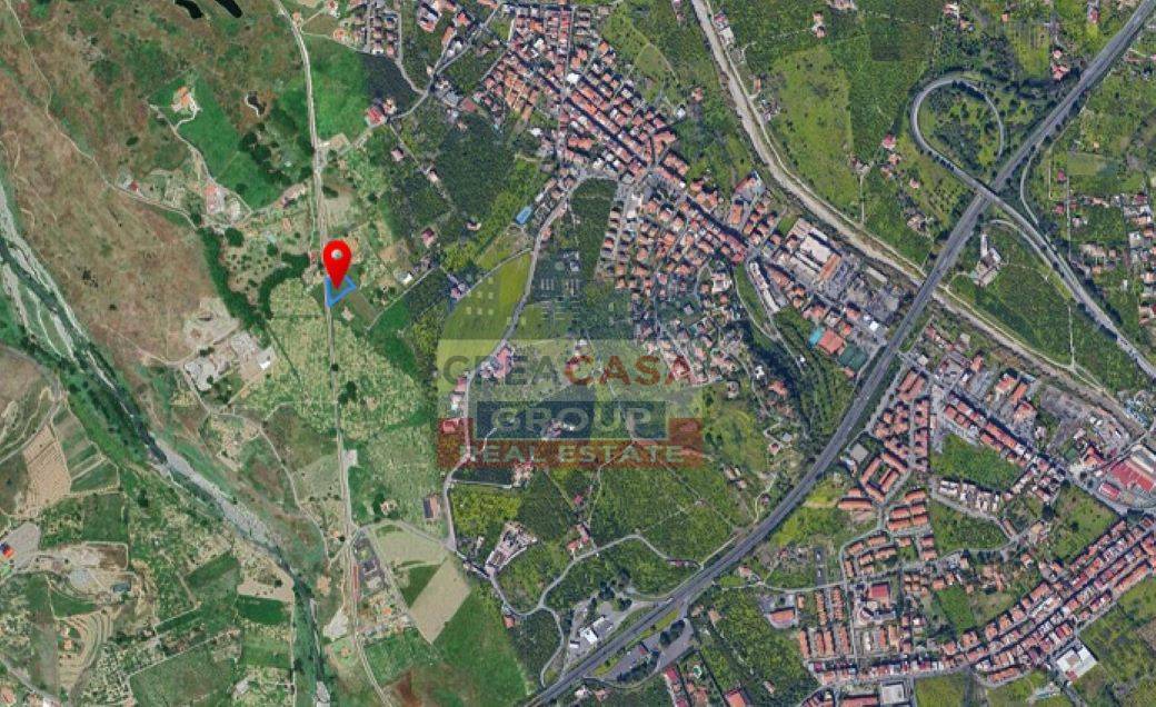 Immagine 4 di Terreno agricolo in vendita  in via cannizzoli a Taormina