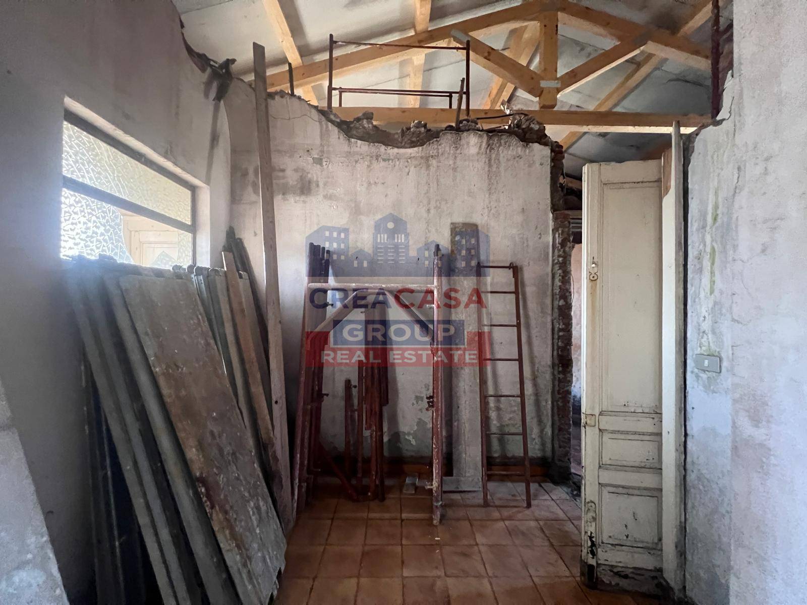 Immagine 12 di Casa semindipendente in vendita  in Mongibello a Riposto